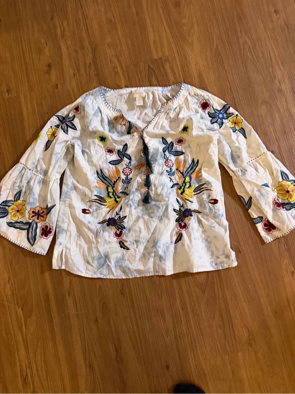 Chico's White Embroidered Boho Tunic with Multicolor Floral Motif